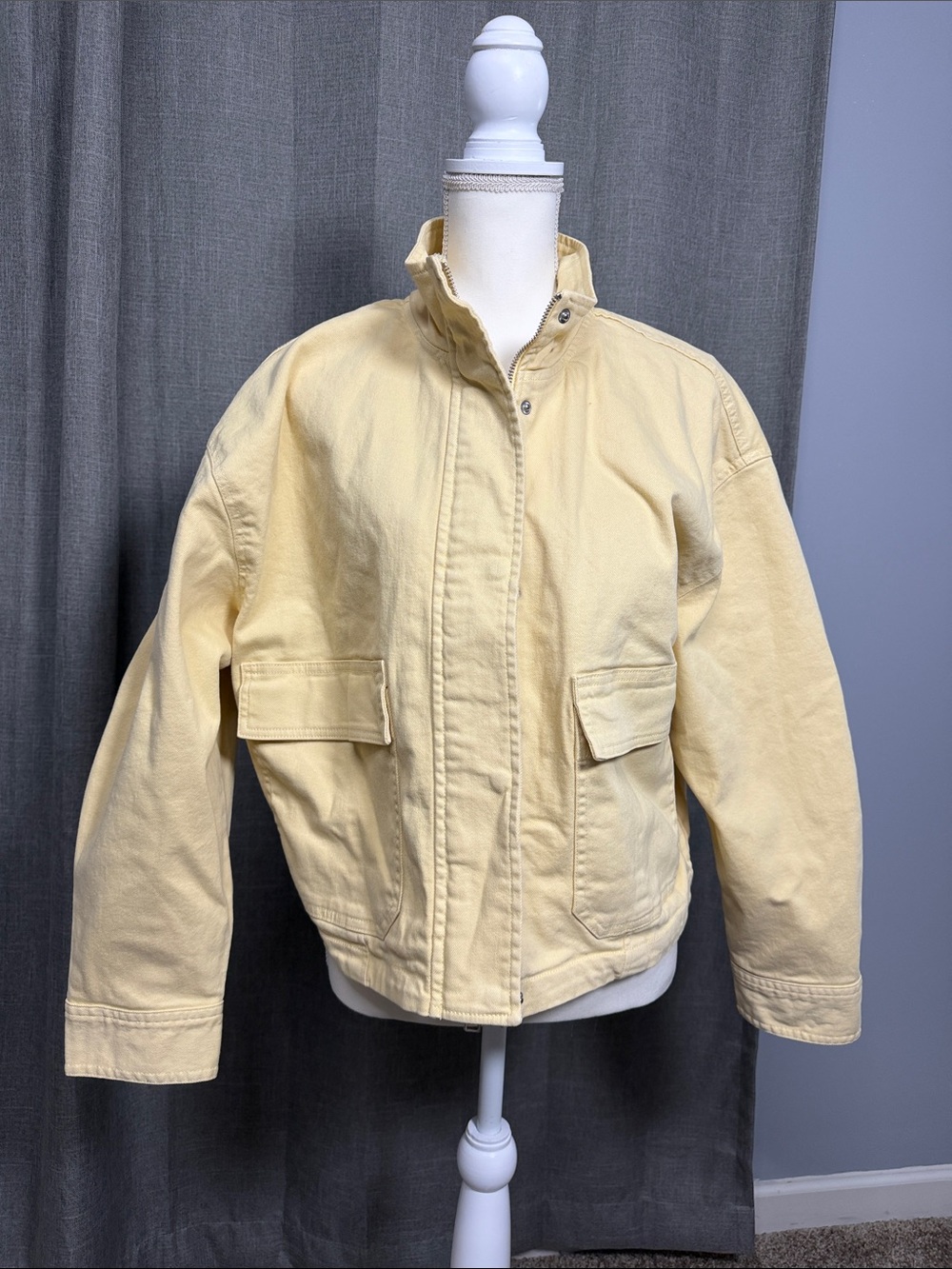 Universal Thread Pale Yellow Cotton Jacket